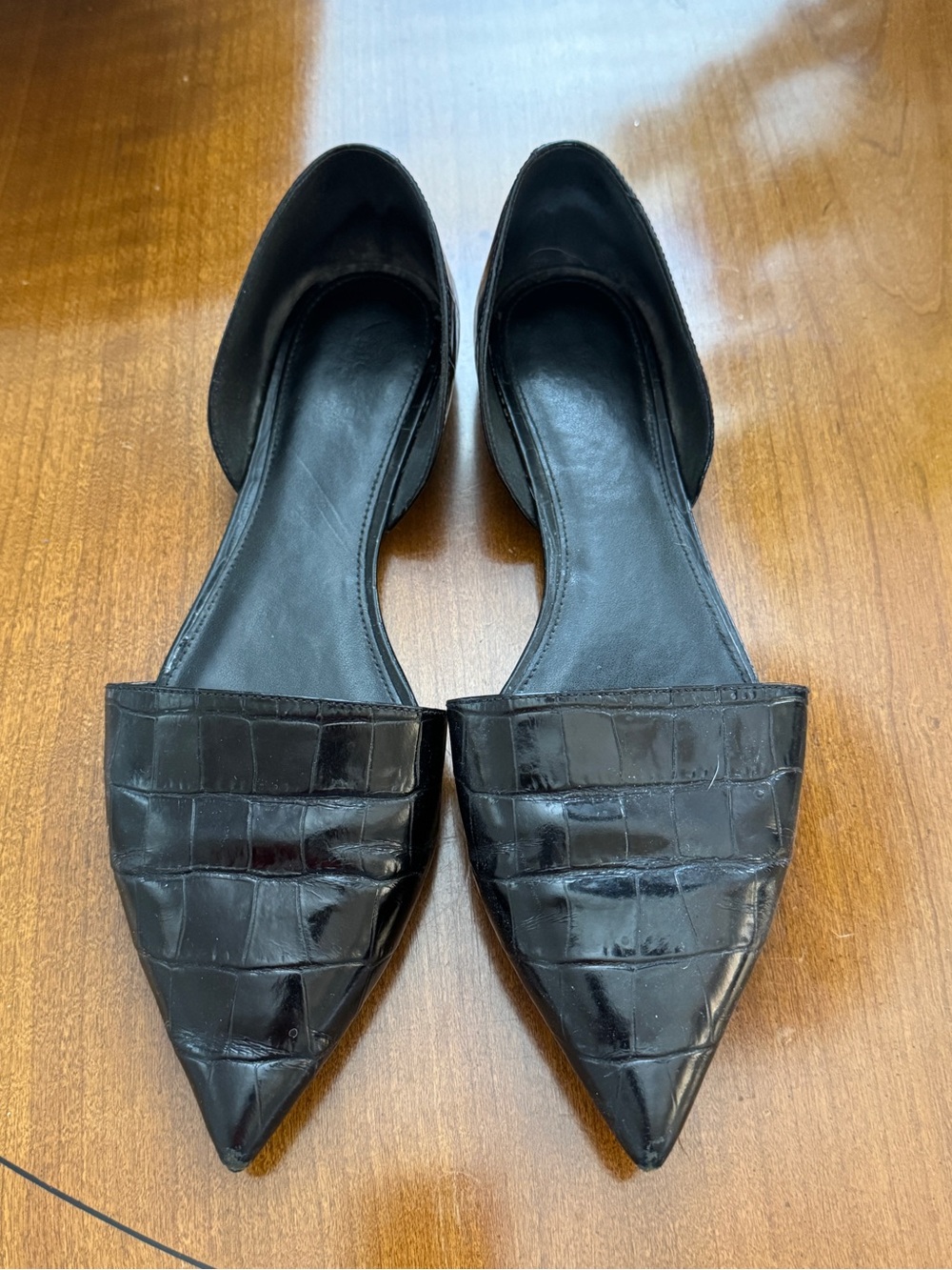 Michael Kors “Mika”, Pointed Toe D'Orsay Flat in Black Croc